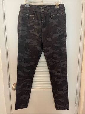 Women's Black Camo Cargo Jeans with Zip Pockets